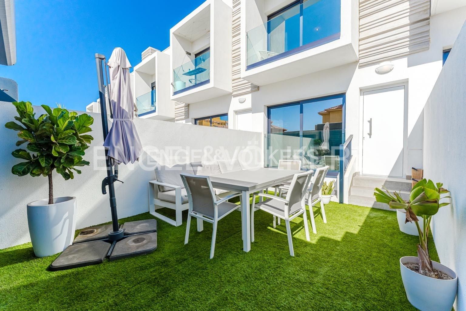Terrace of House or chalet for sale in Granadilla de Abona  with Air Conditioner, Terrace and Swimming Pool