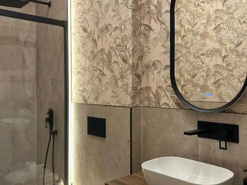 Badezimmer von Maisonette zum Verkauf in  Sevilla Capital mit Klimaanlage und Terrasse