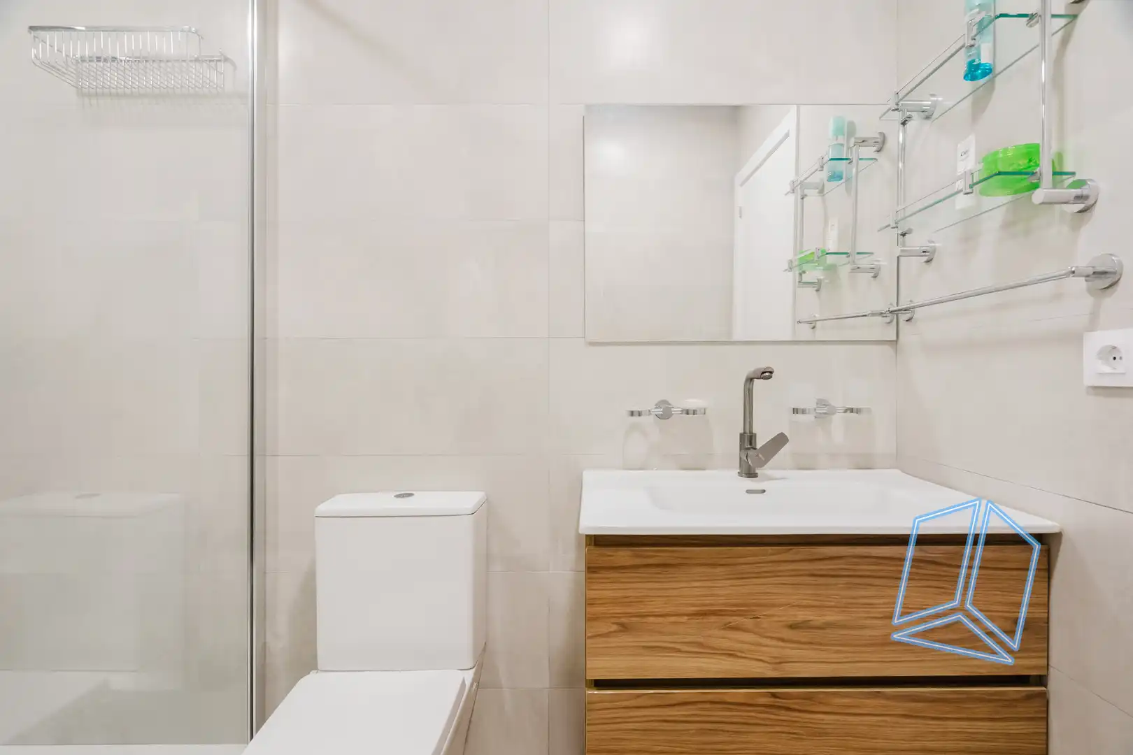 Baño de Piso en venta en Barcelona con Calefacción
