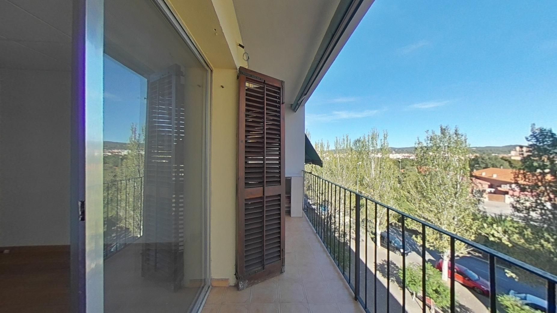 Terraza de Piso en venta en Girona Capital con Balcón