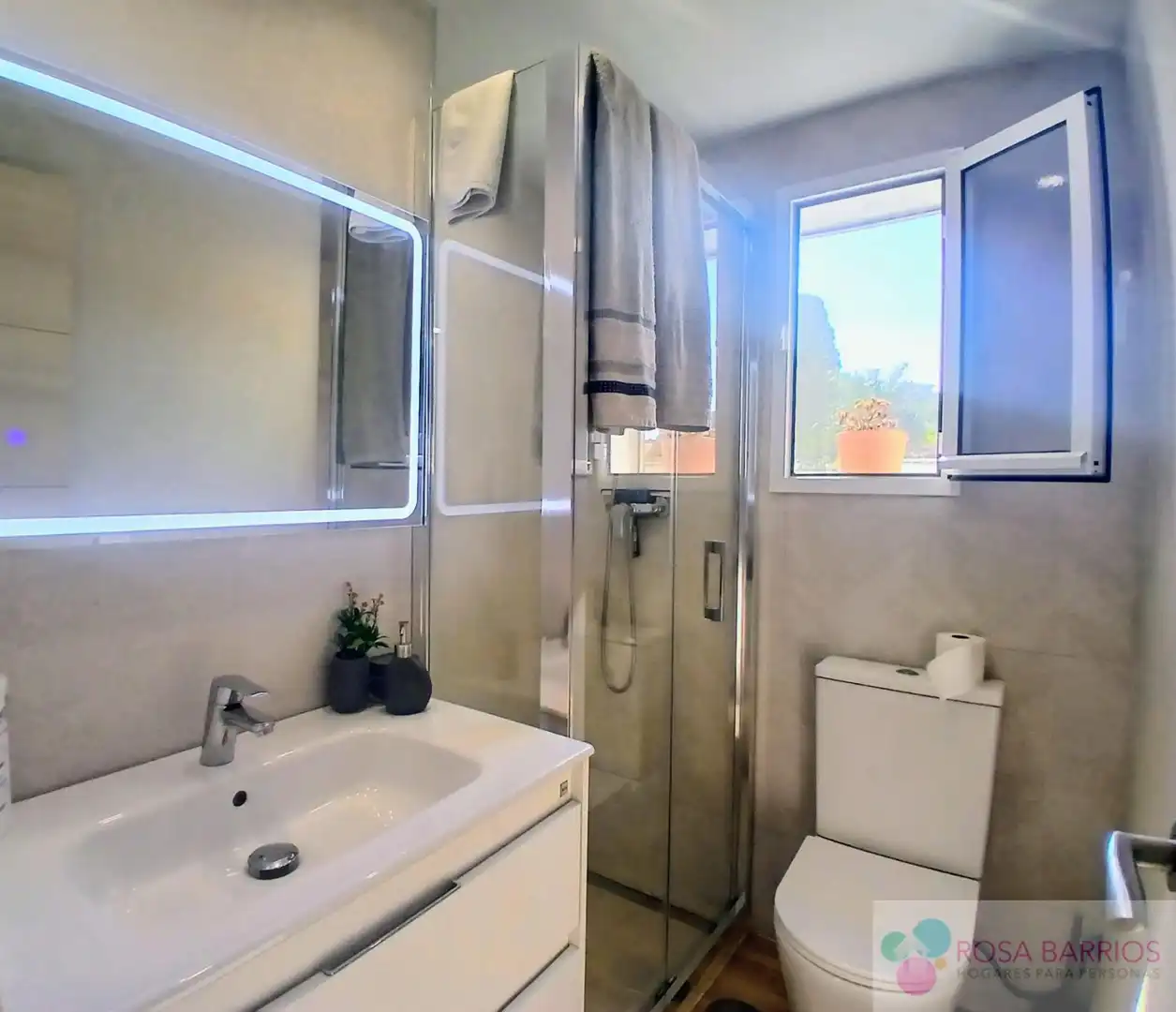 Bany de Apartament en venda en Marbella