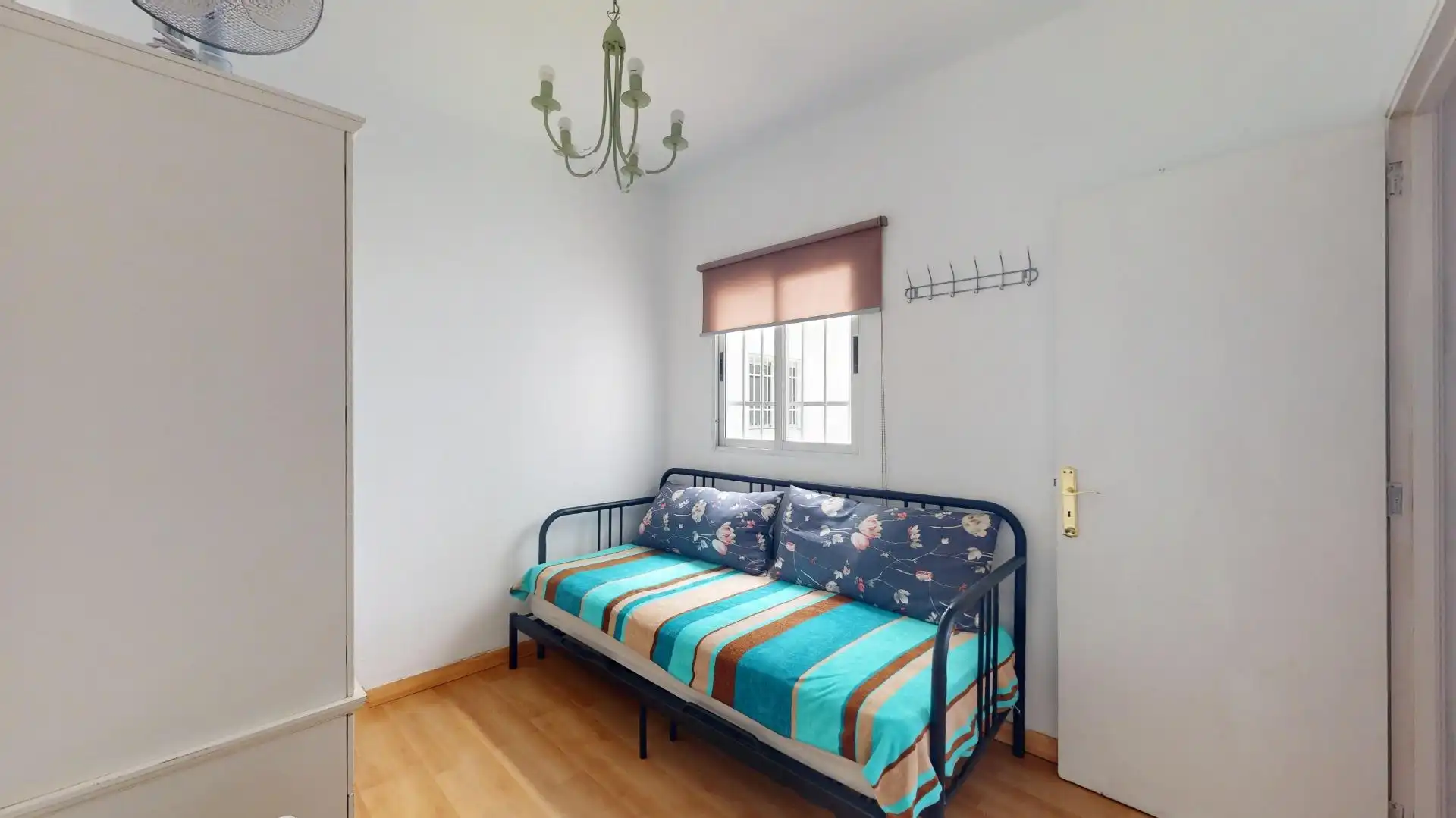 Flat for rent in Calle PINO, 11, La Cuesta -Finca España