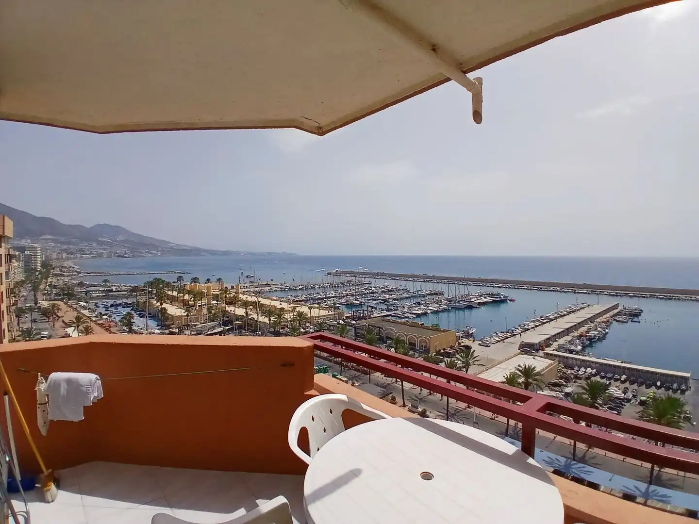 Wohnung mit Pool zum Verkauf in Puerto Deportivo