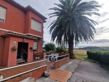 House for sale in Cudón