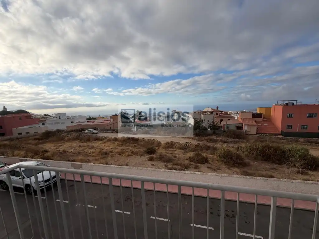 Vista exterior de Apartamento en venta en San Miguel