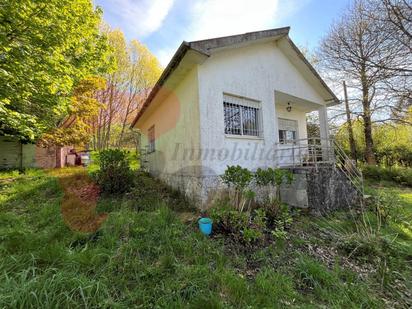Casa o xalet en venda en Friol amb Jardí privat
