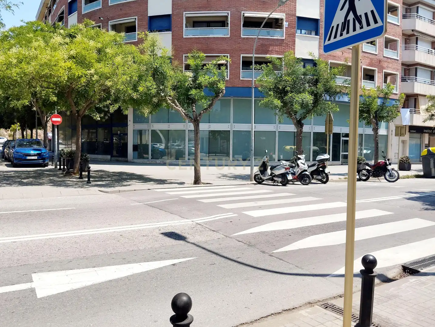 Local comercial en venda a 88