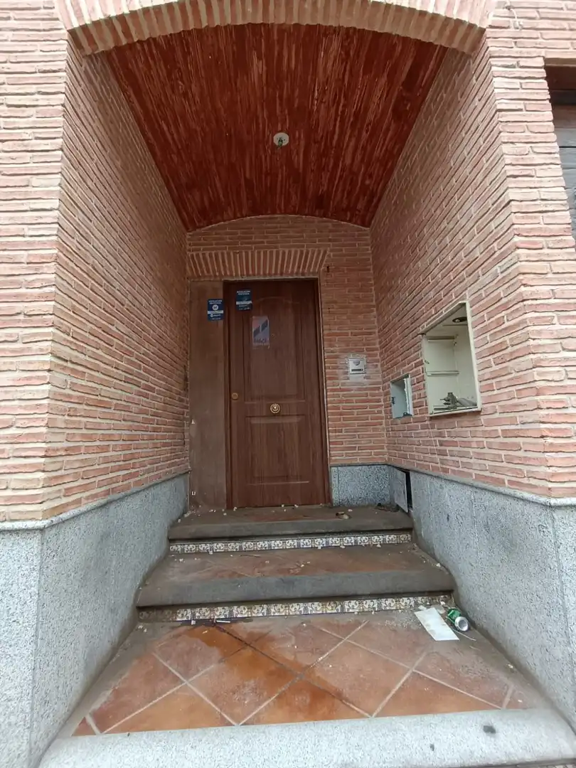 Einfamilien-Reihenhaus zum Verkauf in Talavera de la Reina mit Abstellraum