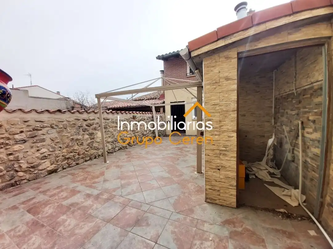 Houses for sale in Redecilla del Camino