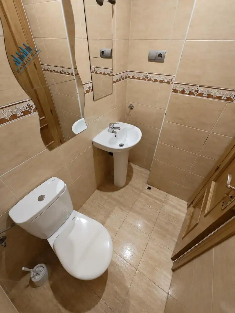 Badezimmer von Maisonette zum Verkauf in Velilla de San Antonio mit Heizung
