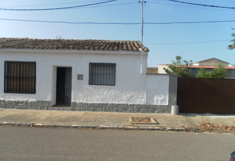 Vista exterior de Casa o xalet en venda en Ejea de los Caballeros