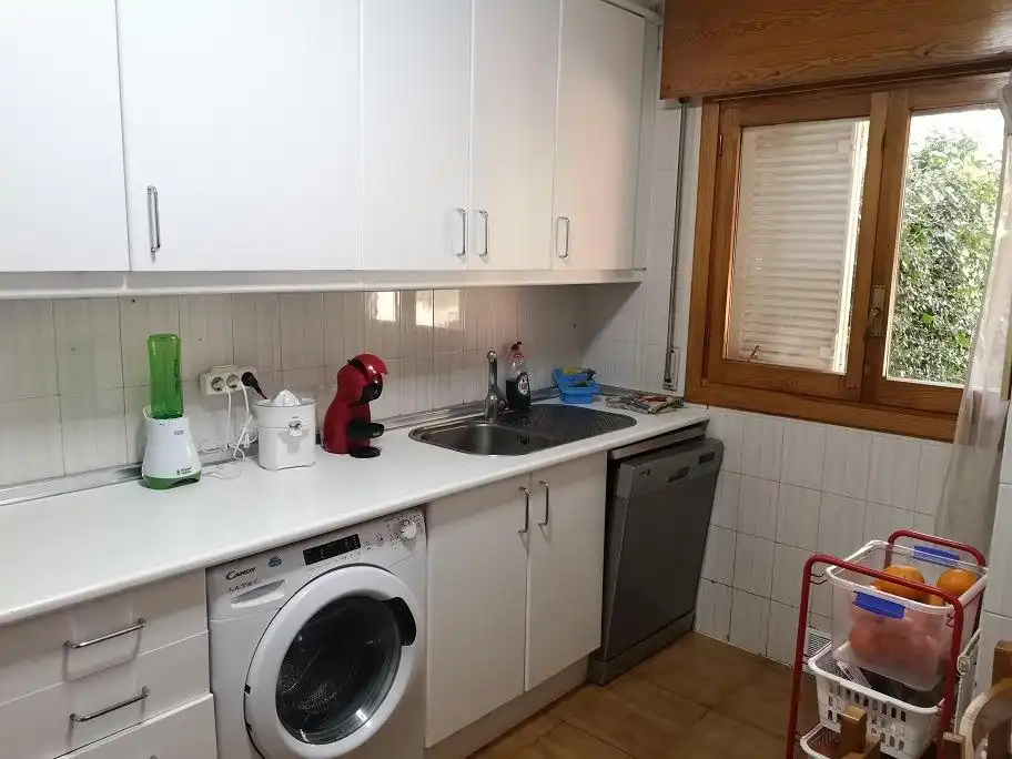 Cocina de Casa adosada en venta en Galapagar con Calefacción, Jardín privado y Terraza