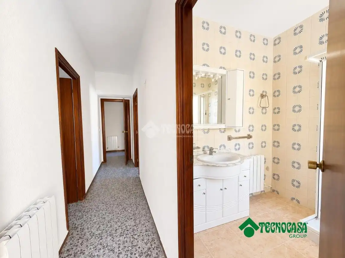 Detached homes for sale in Carmena
