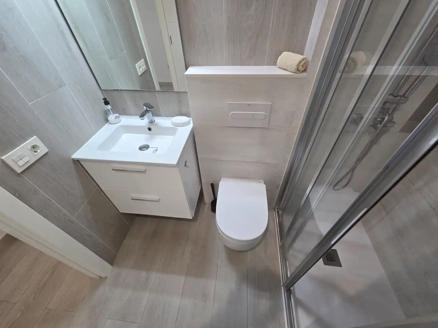Bathroom of Flat for sale in Las Palmas de Gran Canaria  with Furnished, Oven and Washing machine