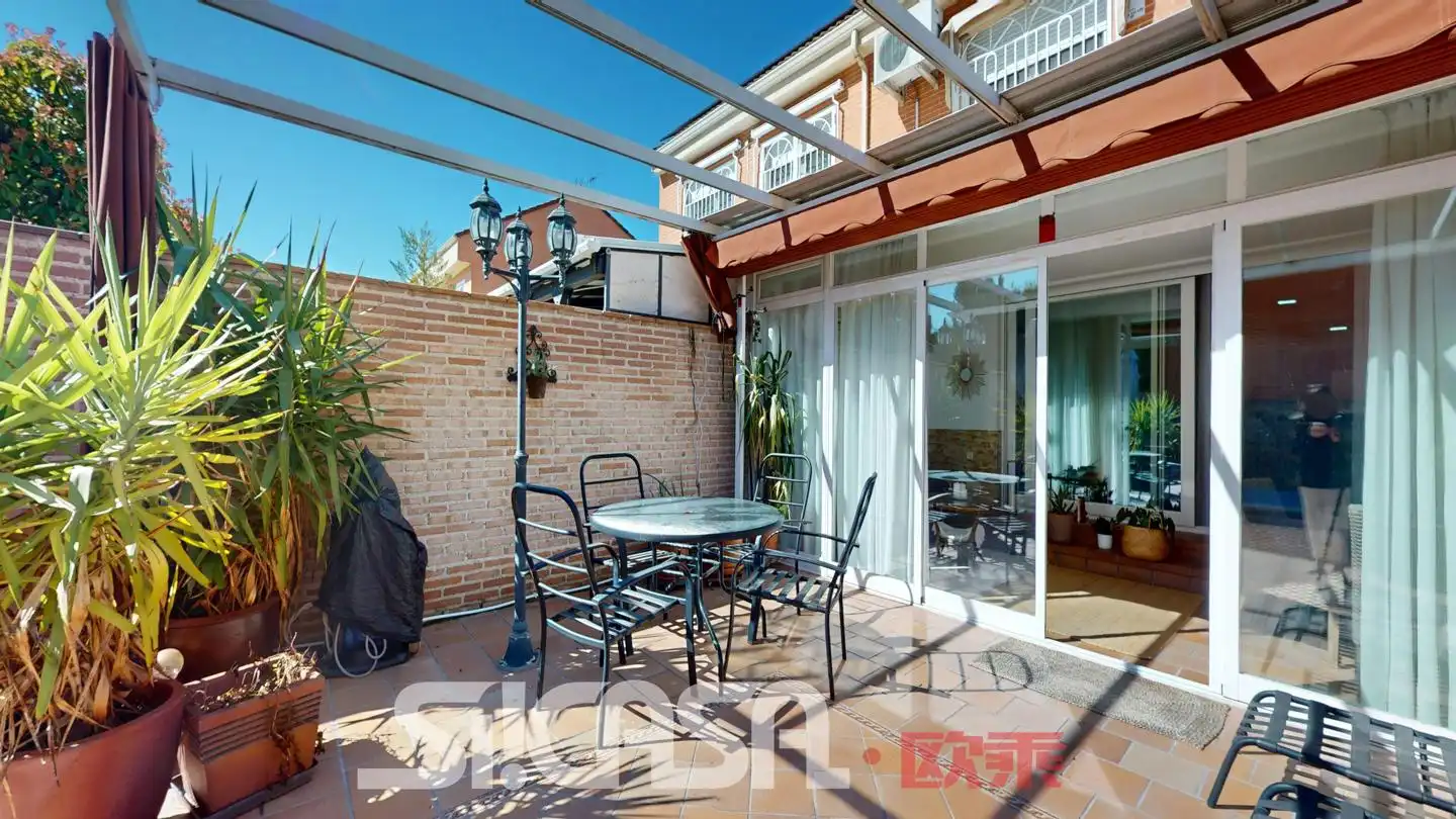 Terraza de Casa adosada en venta en Parla con Aire acondicionado, Calefacción y Terraza