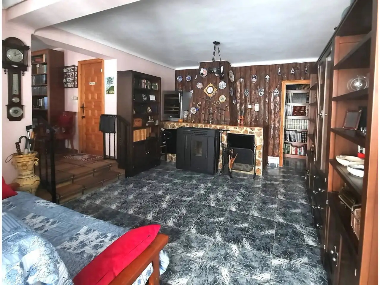 Sala d'estar de Casa o xalet en venda en Peñascosa amb Calefacció