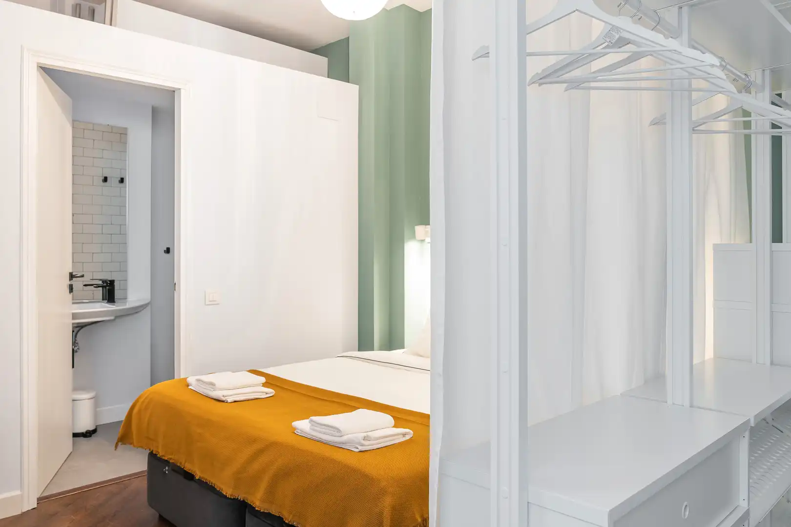 Apartment with terrace for sale in Carrer d'Aragó, imagen 4