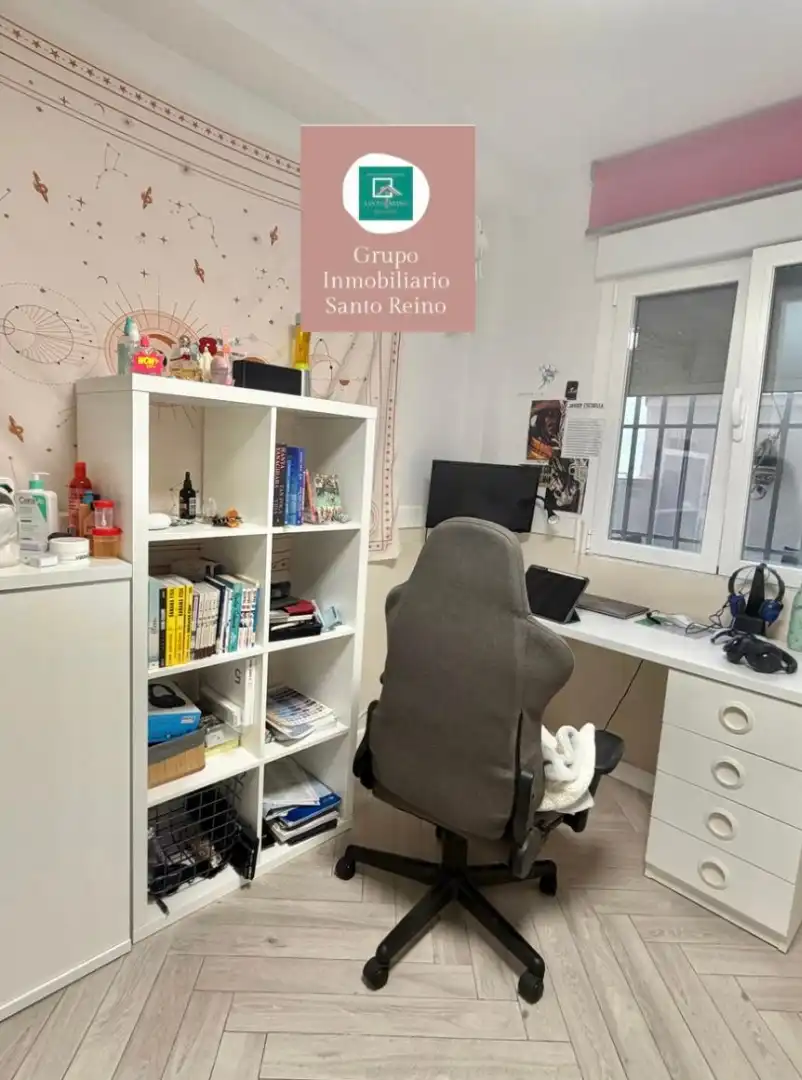 Piso en venta en Jaén con Aire acondicionado, Trastero y Amueblado