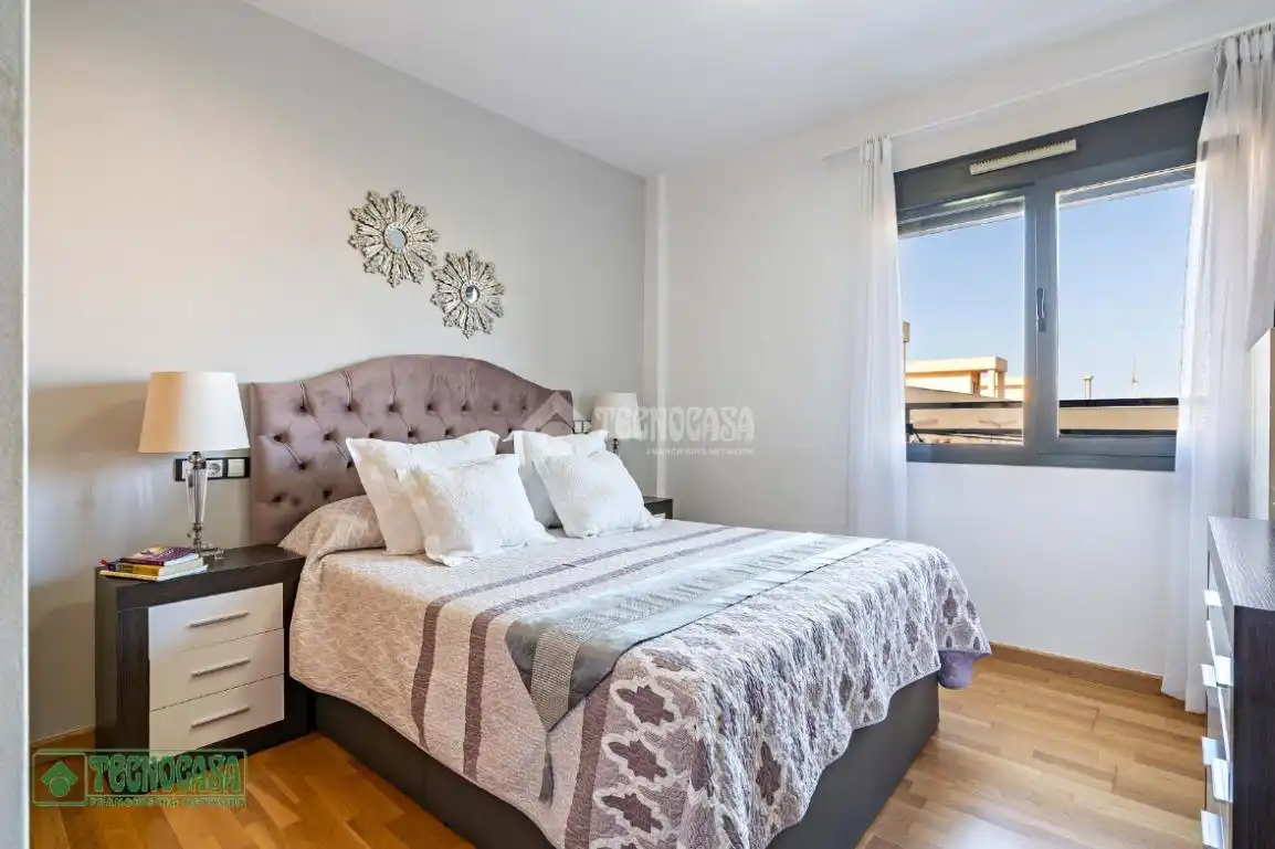 Habitación de Ático en venta en El Ejido con Aire acondicionado, Parquet y Balcón