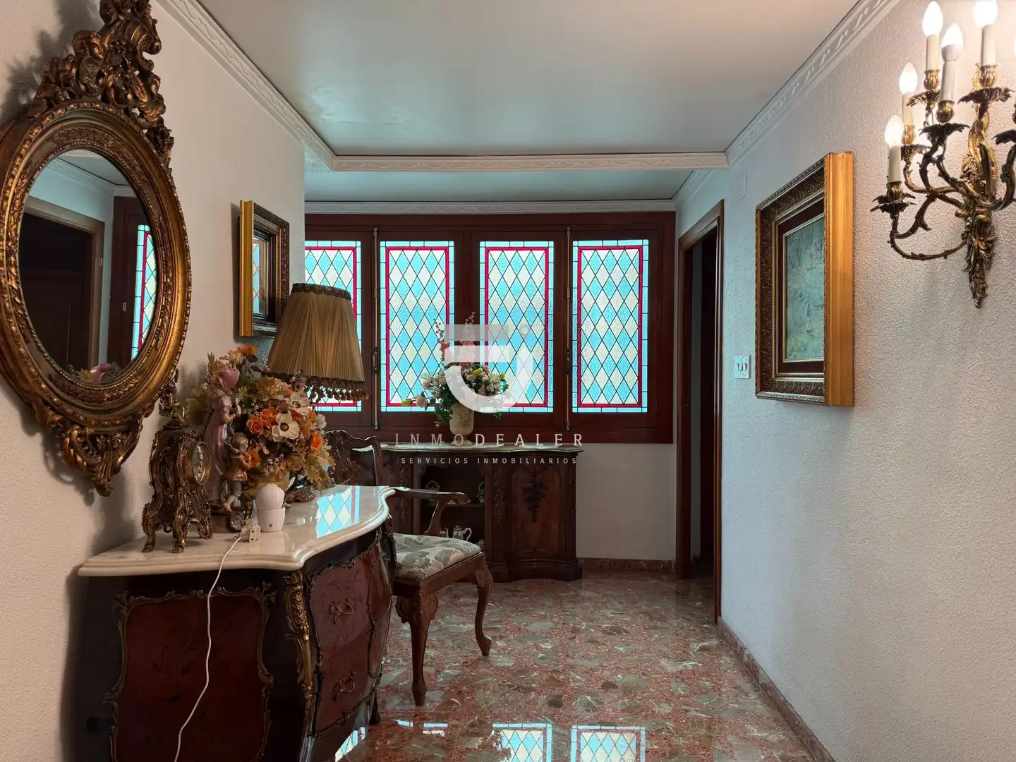 Flat with terrace for sale in Calle POETA QUEROL