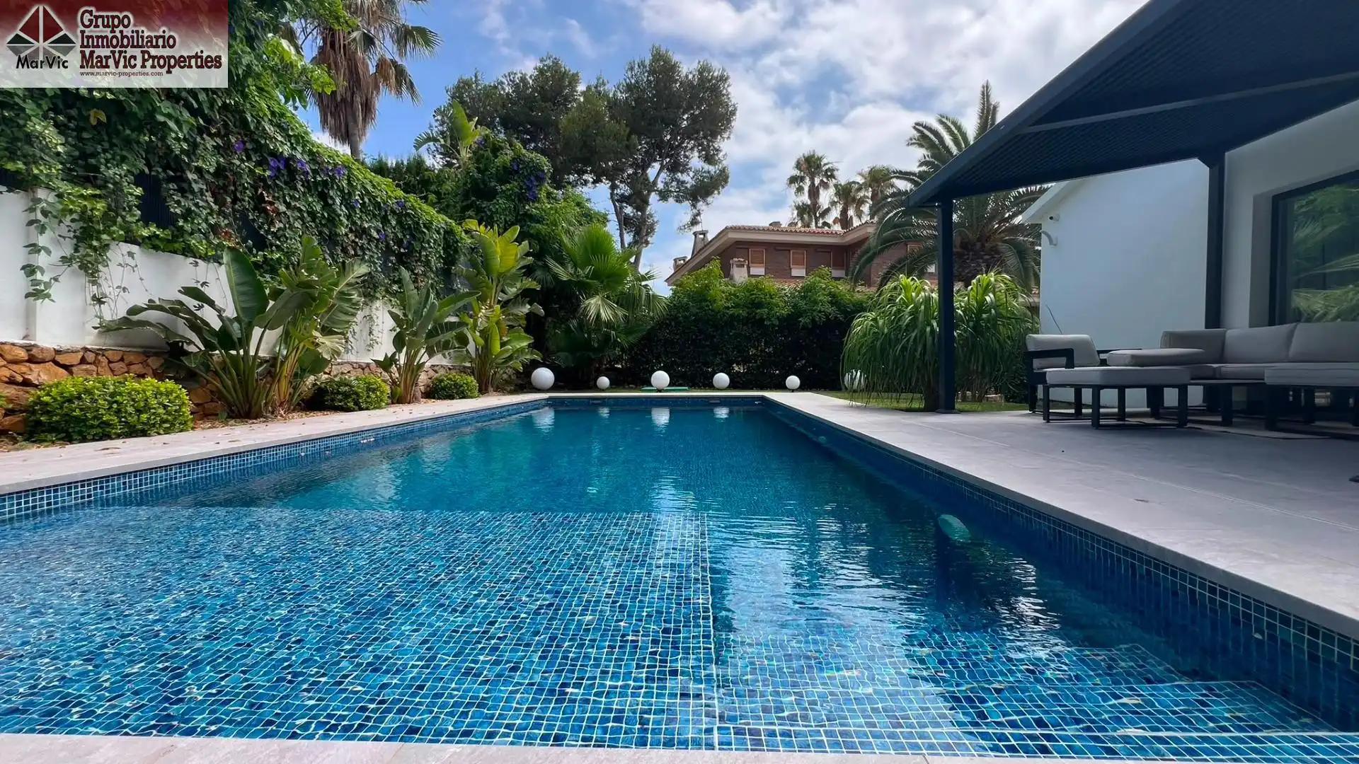 Piscina de Casa o chalet en venta en Benidorm con Aire acondicionado, Terraza y Piscina