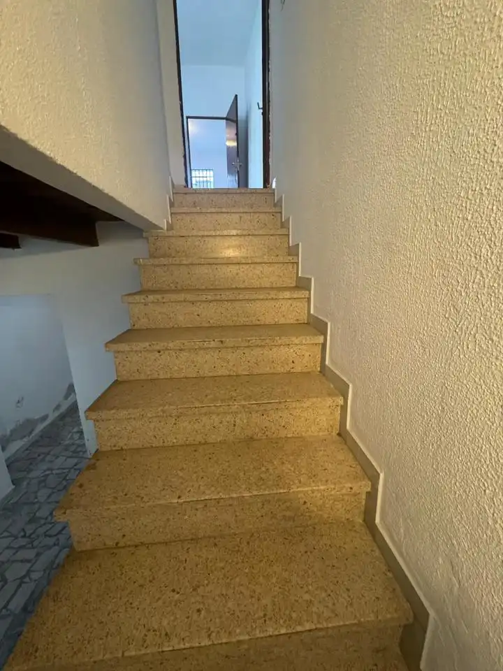 Casa o chalet en venta en Brenes con Terraza y Trastero