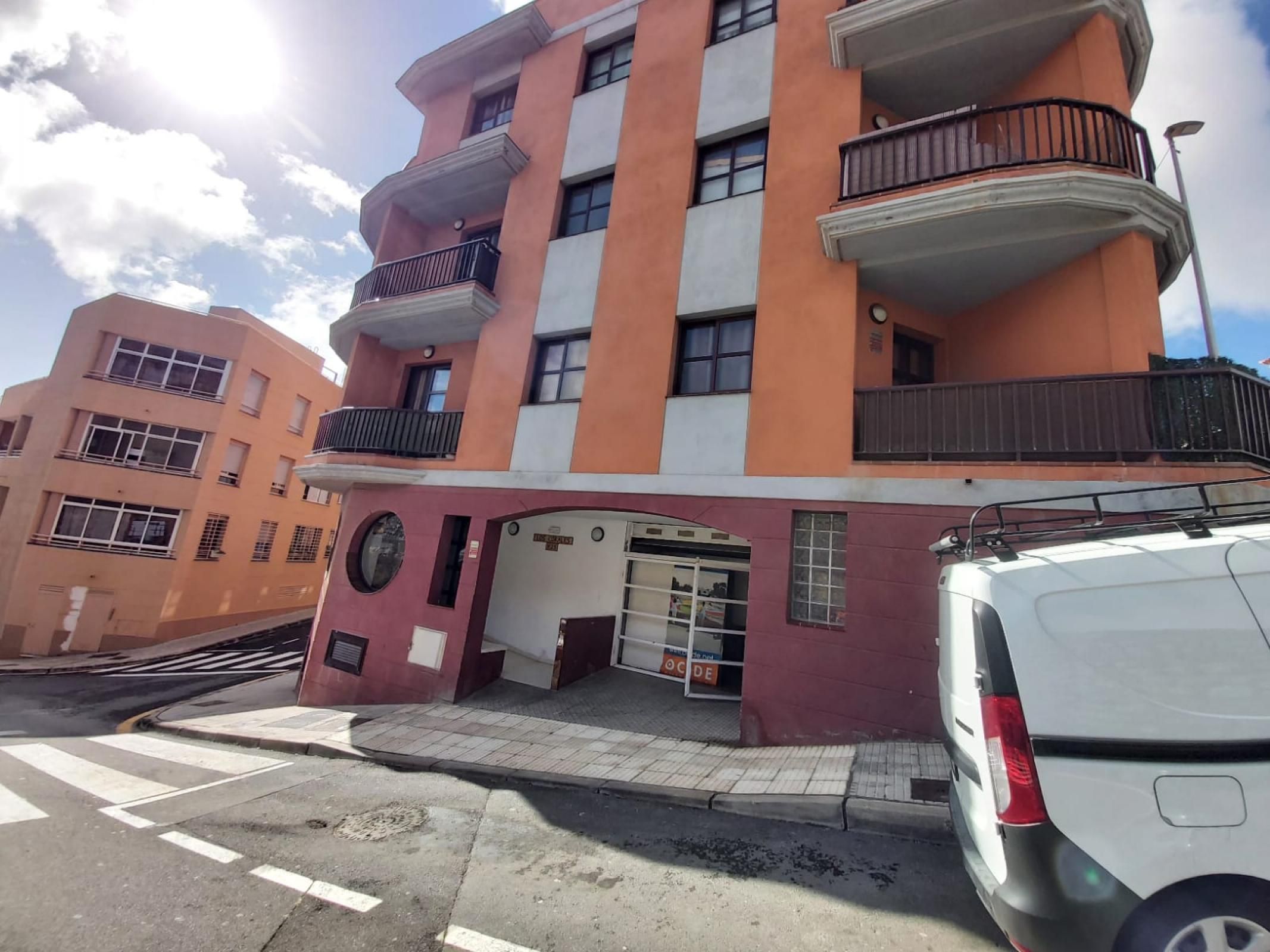 Vista exterior de Garatge en venda en San Cristóbal de la Laguna