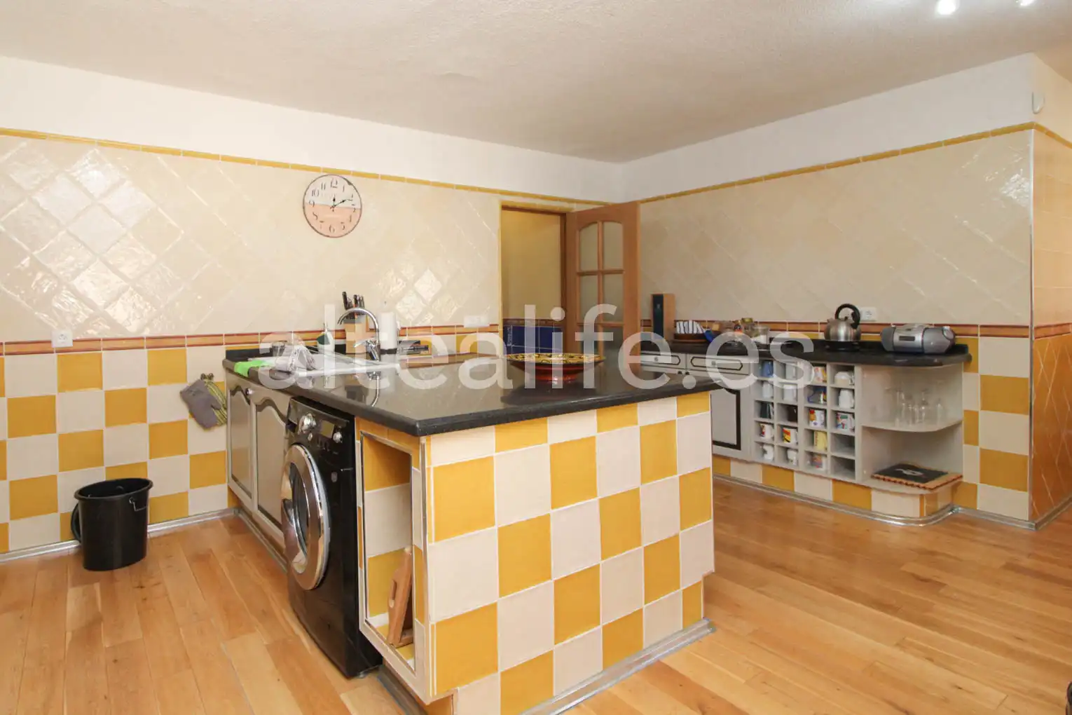 Cocina de Casa o chalet en venta en La Nucia con Aire acondicionado, Jardín privado y Terraza