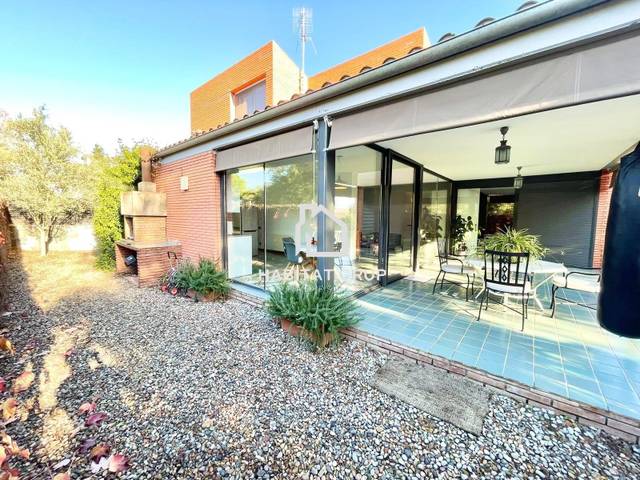 Casa-chalet en Venta en Santa Coloma de Farners
