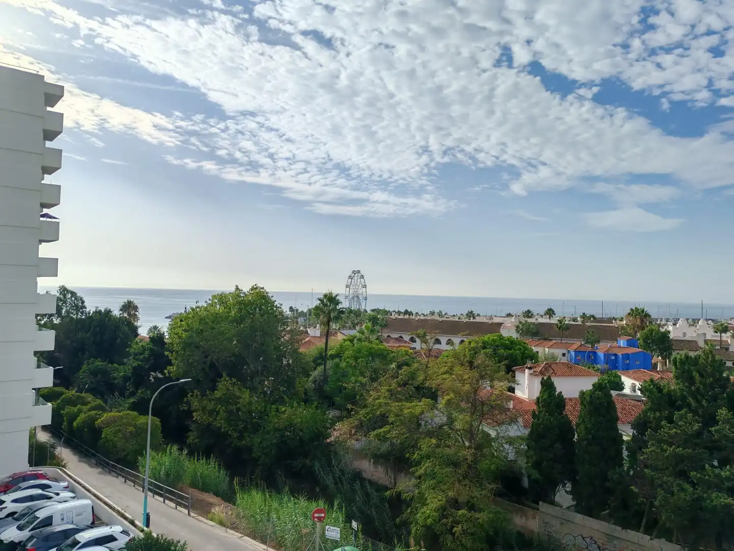 Vista exterior de Dúplex en venda en La Carihuela - Los Nidos