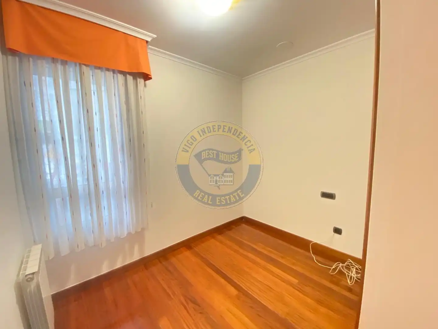 Piso de alquiler en Calle NAZARIO GONZALEZ, O Castro