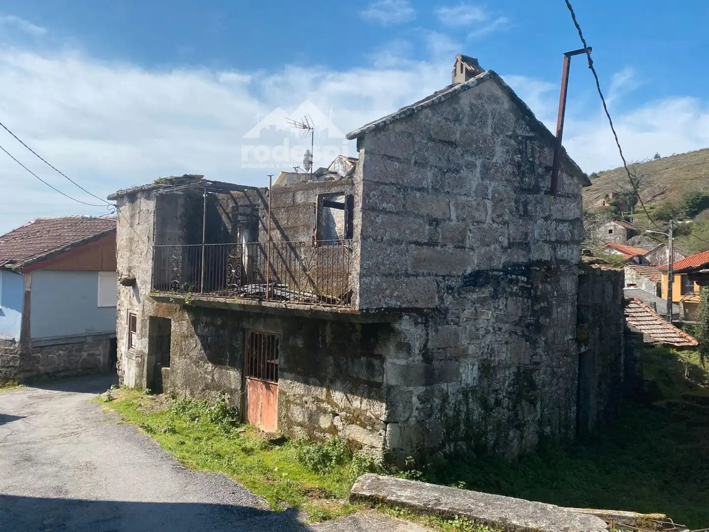 Vista exterior de Casa adosada en venta en Melón