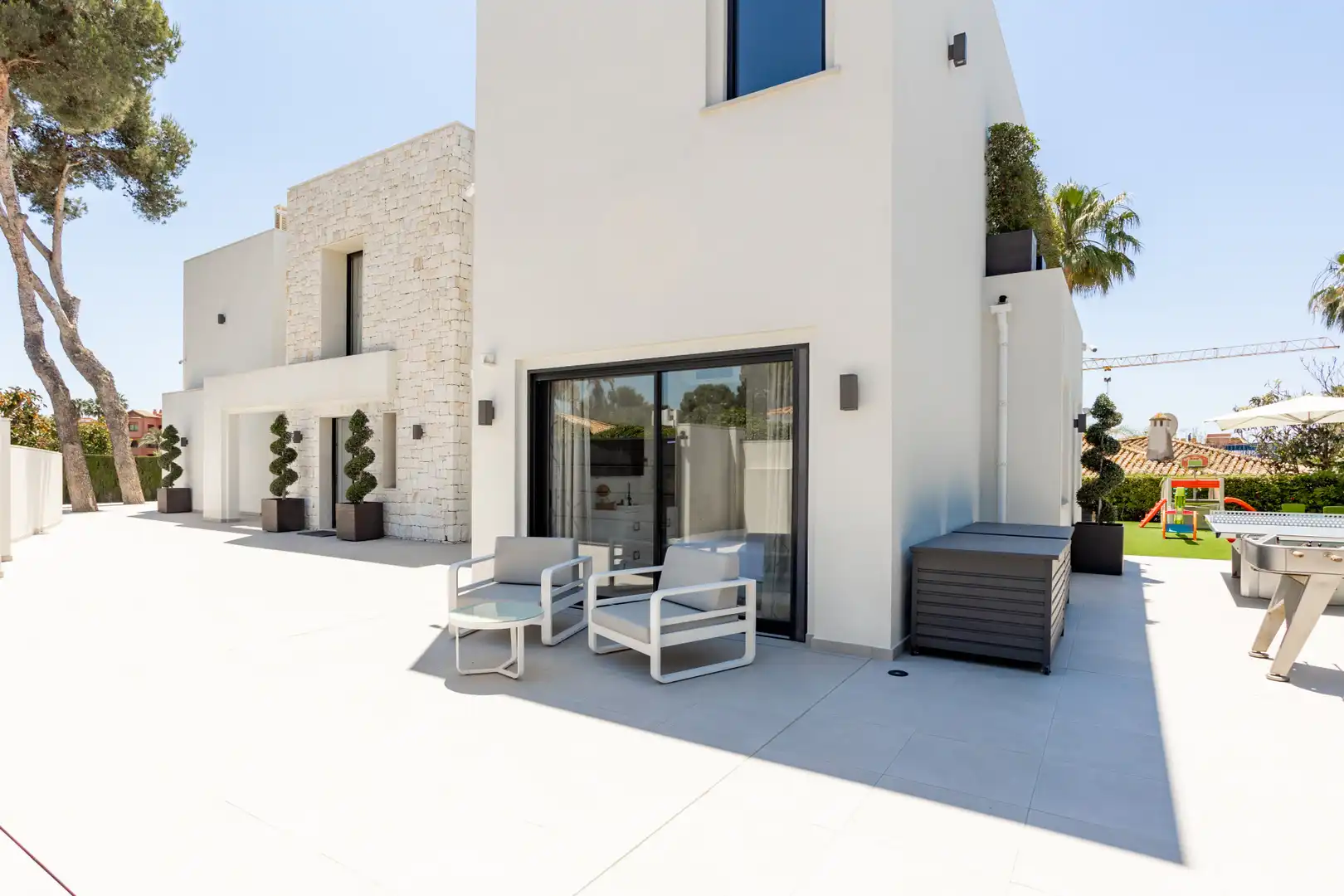 Terrassa de Casa o xalet en venda en Marbella amb Aire condicionat, Jardí privat i Terrassa