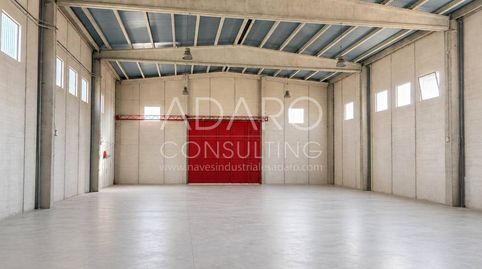 Foto 3 von Fabrikhallen zum Verkauf in Calle Vizcaya, La Fortuna, Leganés