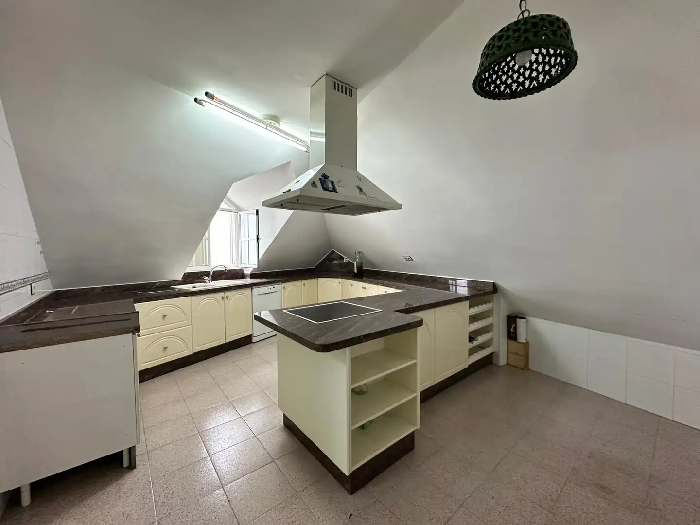 Cocina de Ático en venta en Vélez-Málaga con Terraza