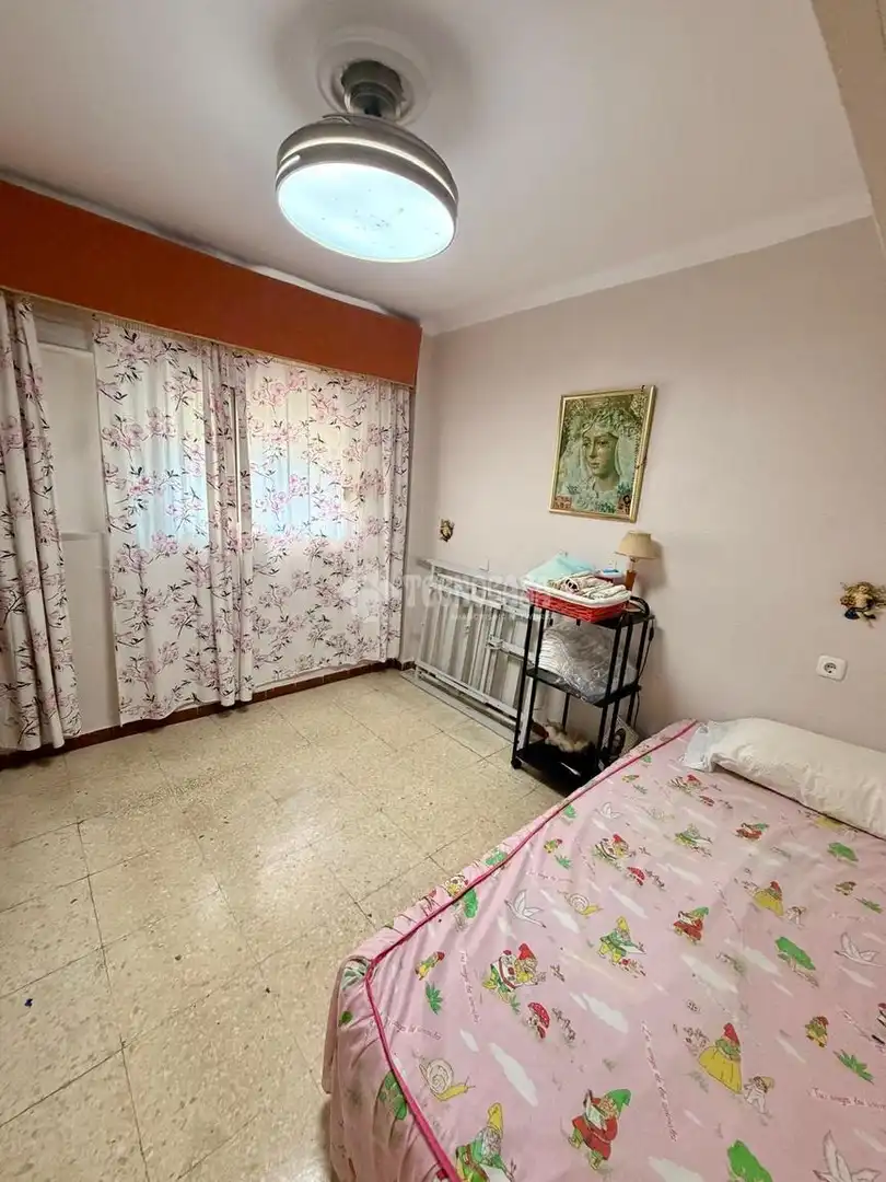 Dormitori de Pis en venda en Sevilla amb Calefacció