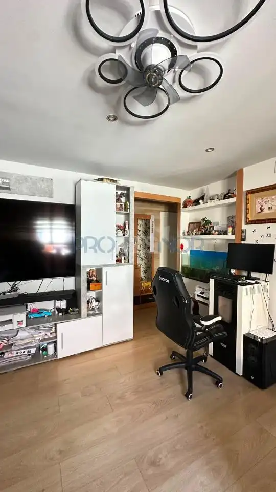 Wohnzimmer von Wohnung zum Verkauf in León Capital  mit Heizung, Terrasse und Möbliert