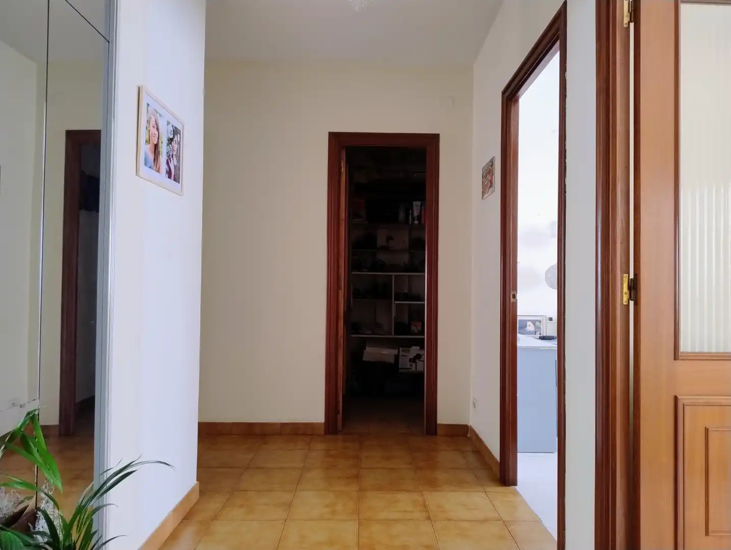 Piso en venta en Lugo con Terraza, Trastero y Amueblado