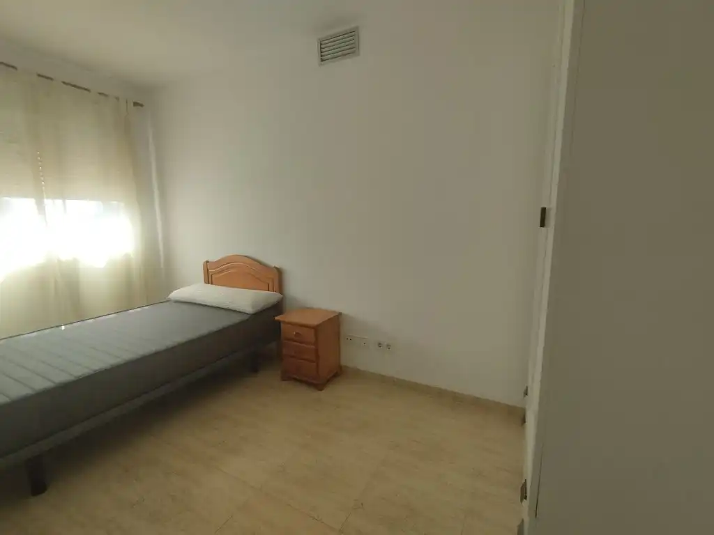 Habitación de Piso en venta en Benicarló con Terraza y Amueblado