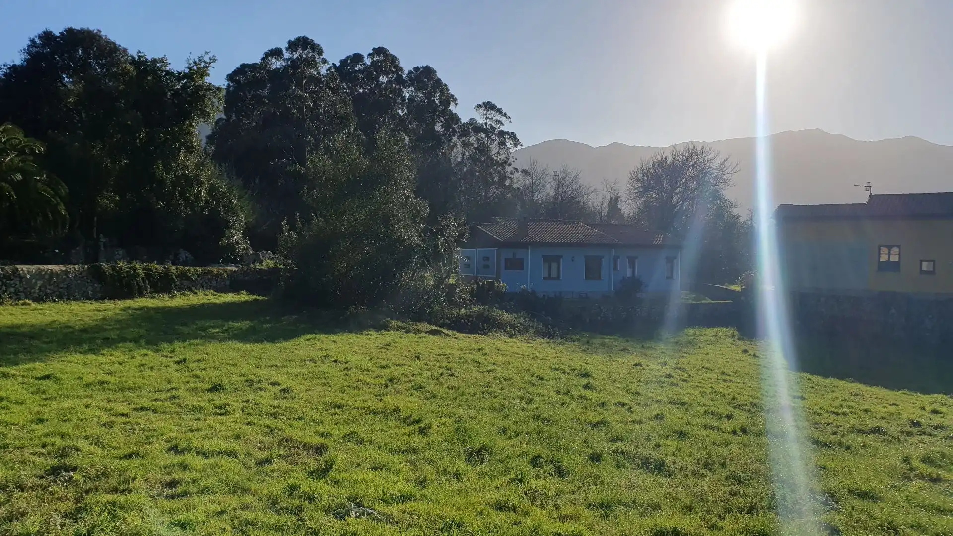 Vista exterior de Residencial en venda en Llanes