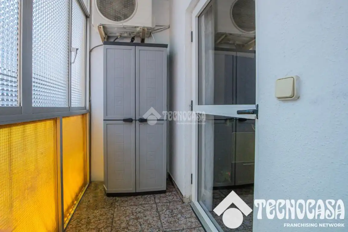 Balcony of Flat for sale in Santa Coloma de Gramenet  with Air Conditioner, Heating and Balcony