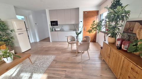 Foto 3 de Apartament de lloguer a Carrer de Frederic Montornés Pino, Can Girona - Terramar - Vinyet, Barcelona