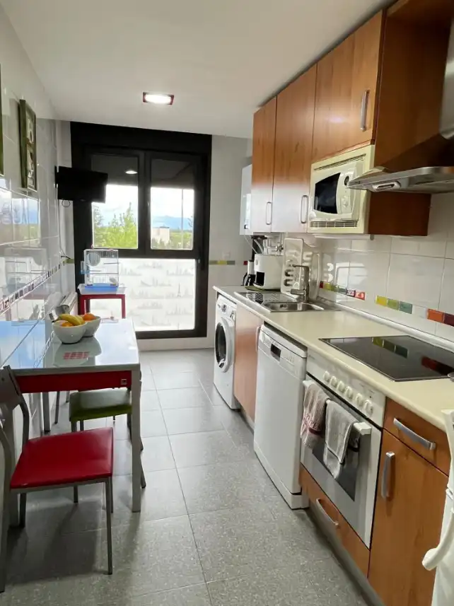 Cocina de Piso en venta en Arroyo de la Encomienda con Calefacción, Jardín privado y Terraza