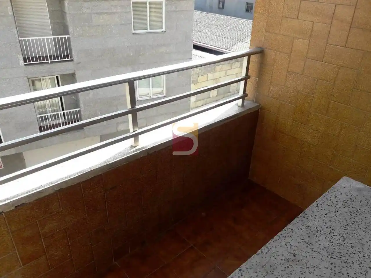 Terraza de Piso de alquiler en San Cibrao das Viñas con Calefacción y Terraza