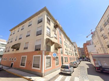Appartamento con balcone in vendita a GALACHE HOYUELO 8