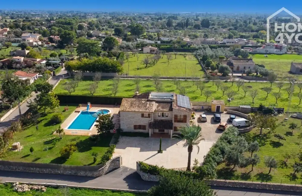 Vista exterior de Casa o chalet en venta en Lloseta con Aire acondicionado, Calefacción y Terraza