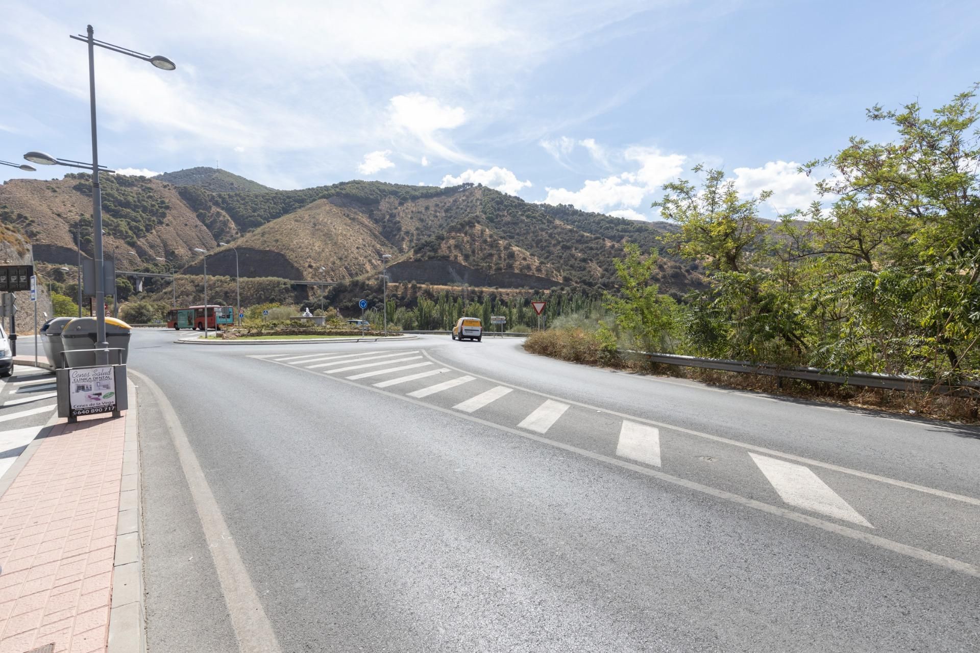 Außenansicht von Wohnung zum verkauf in Cenes de la Vega mit Klimaanlage und Heizung