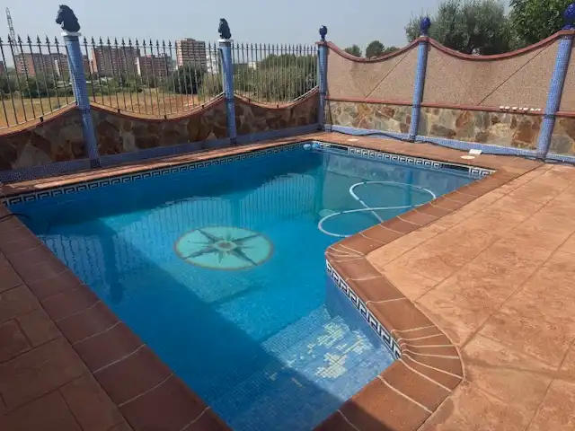 Piscina de Casa o chalet en venta en Terrassa con Aire acondicionado, Calefacción y Jardín privado