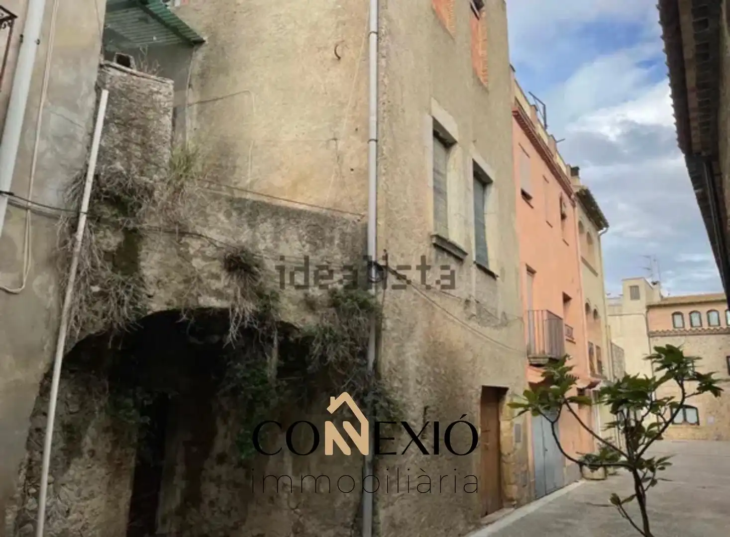 Exterior view of Buildings for sale in Bàscara