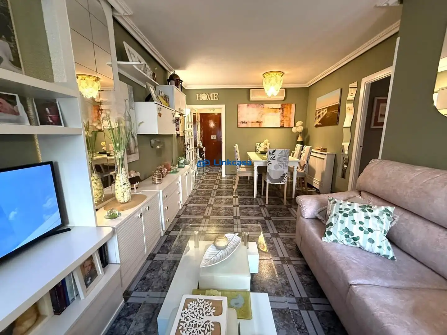 Living room of Flat for sale in Madrid  with Air Conditioner, Heating and Private garden